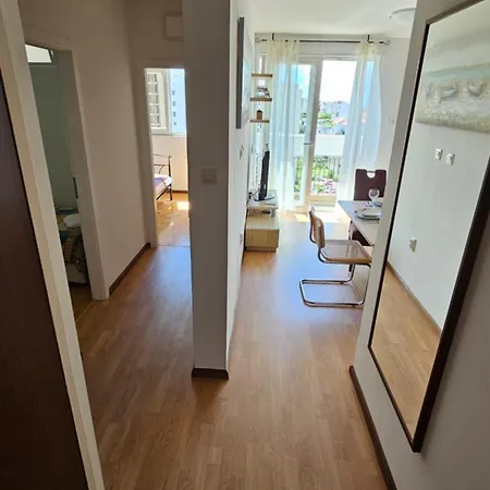 Apartment Marin's